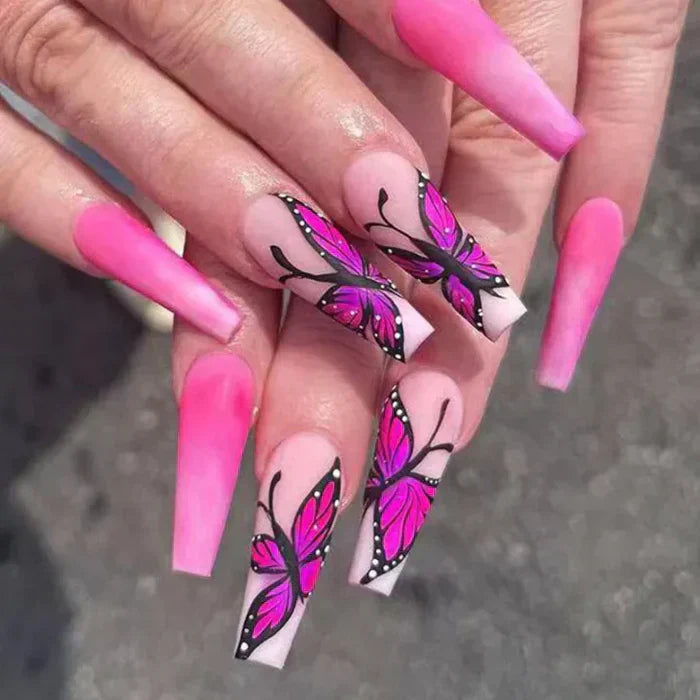 24 Pcs Hott Nails 💅