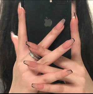 24 Pcs Hott Nails 💅